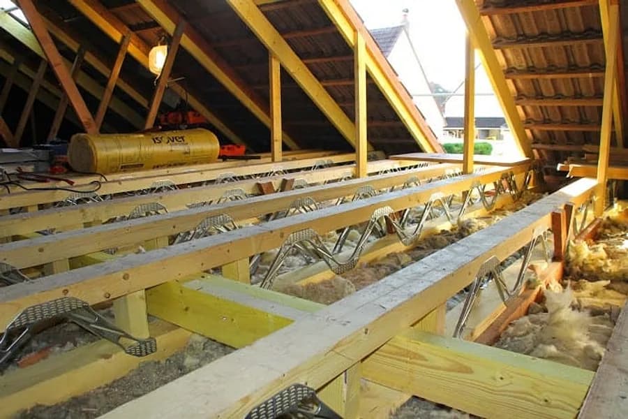 La Poutrespace brevetée : alliance bois et structure métallique pour aménager les combles